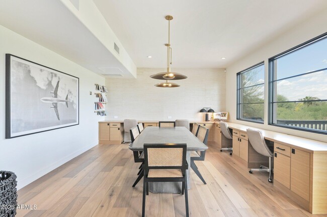 Building Photo - 4814 E Marston Dr
