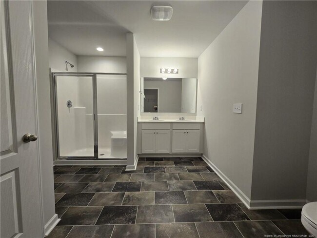 Building Photo - 206 Melbourne Dr