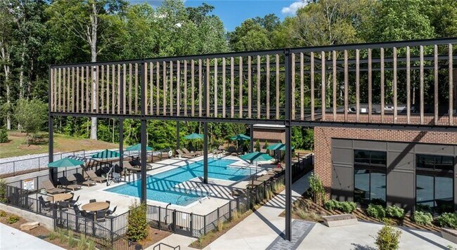 Building Photo - 5672 Peachtree Pkwy
