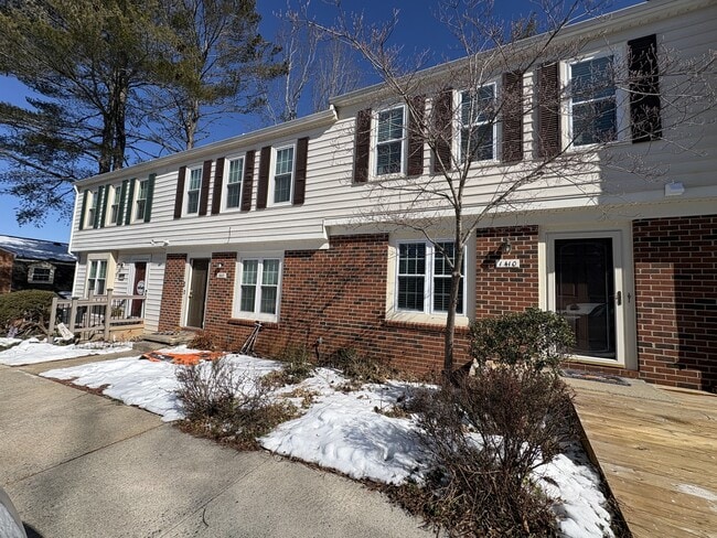 Building Photo - 1410 Ashbourne Dr