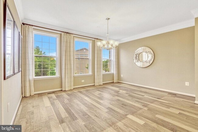Building Photo - 21491 Willow Breeze Sq