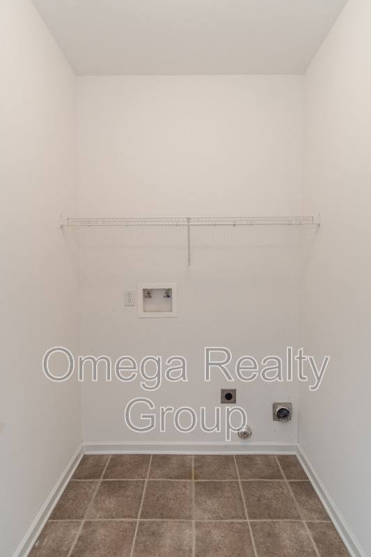 Building Photo - 4474 Fairmont Dr