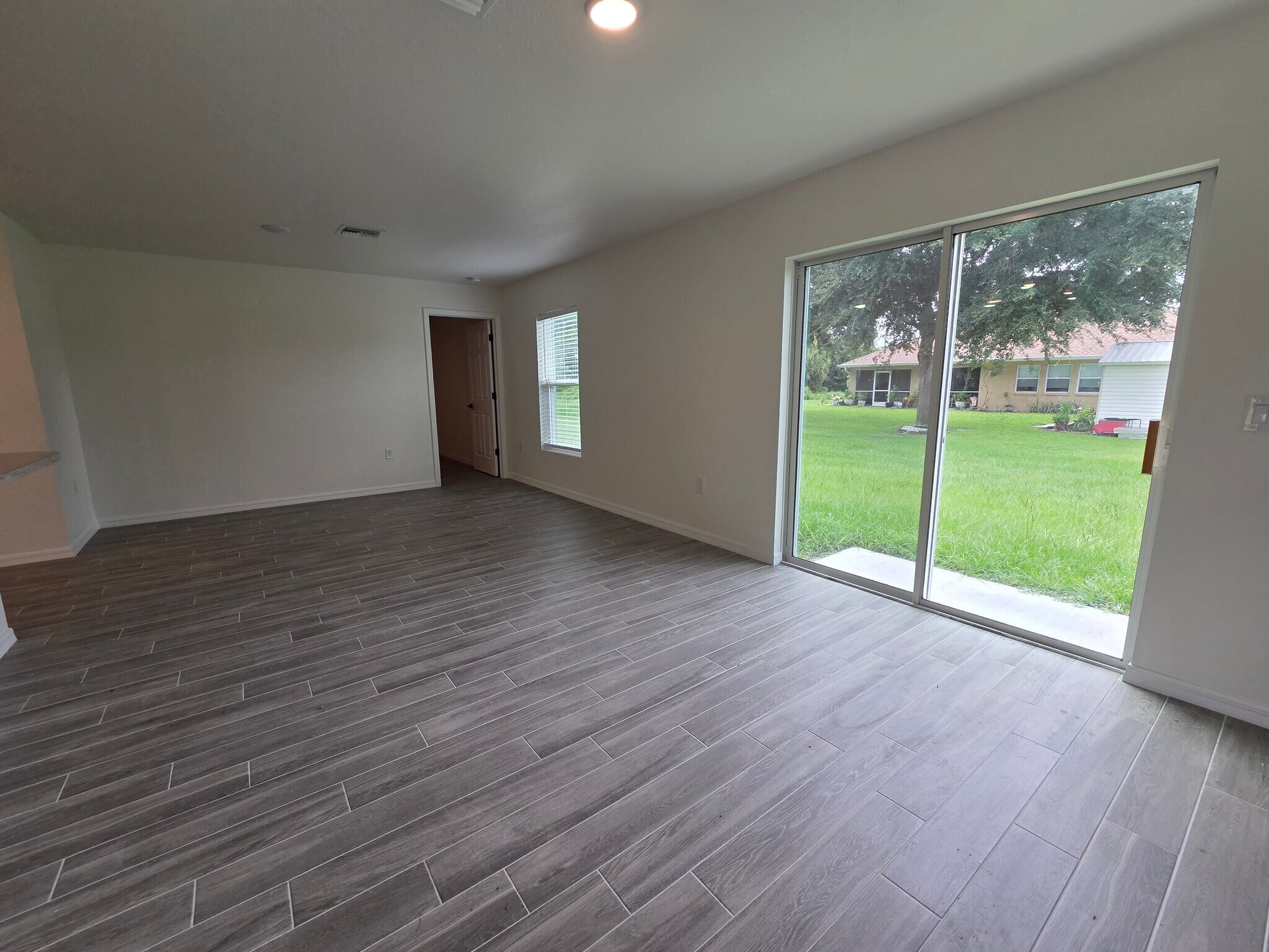 Building Photo - 6779 Abelson Ave