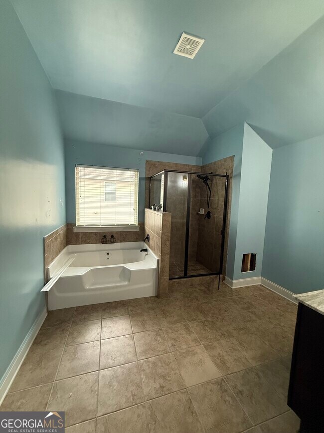 Building Photo - 9159 Dover St