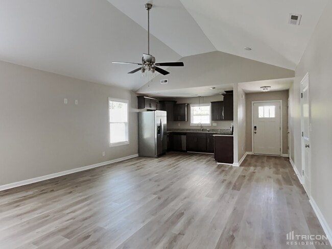 Building Photo - 100 Schroer Rd