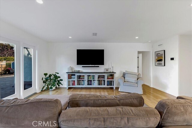 Building Photo - 8521 Lamar Dr