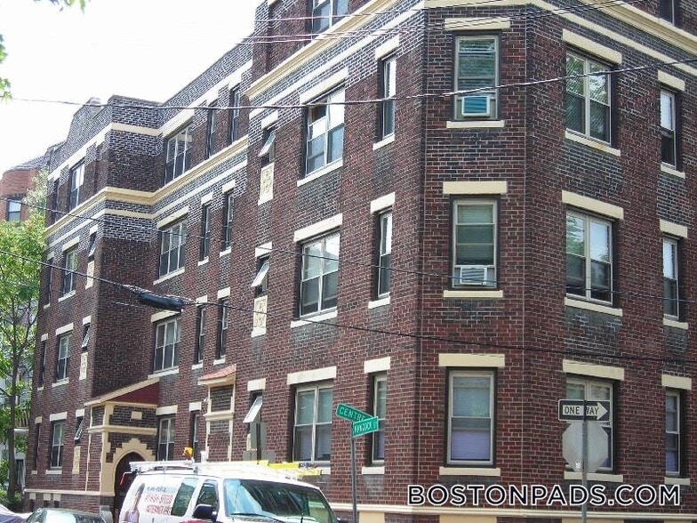 Building Photo - 99 Hancock St