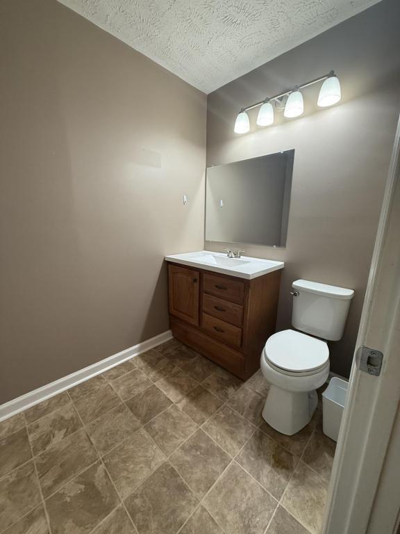 Building Photo - 1402 N Miles St