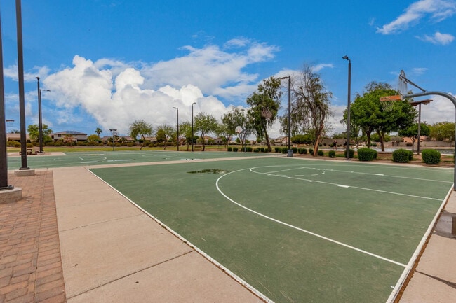Building Photo - 41342 W Capistrano Dr