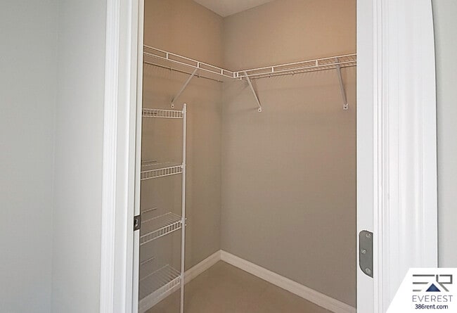 Building Photo - 164 Ullian Trail