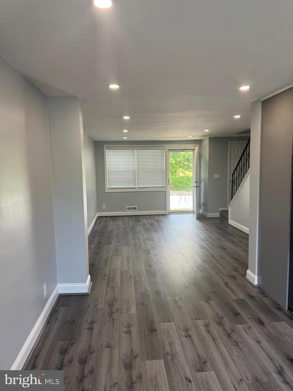 Building Photo - 5113 Fait Ave