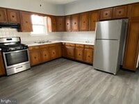 Building Photo - 1044 Mt Rose Ave