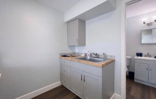 Building Photo - 3901 6th St S