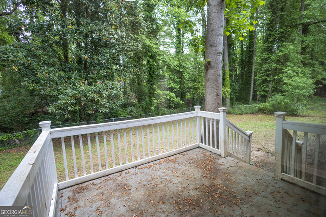 Building Photo - 2689 Collier Dr NW
