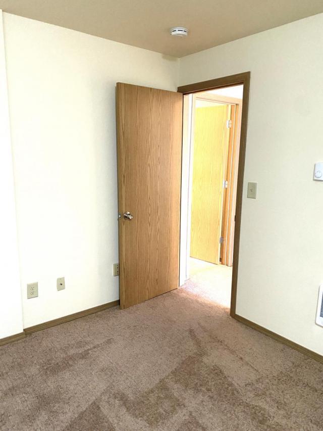 Building Photo - 1 bedroom in Seattle WA 98116