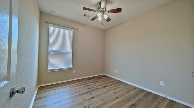 Building Photo - 16006 Arapaho Bend Ln