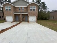 Building Photo - 6685 Spaniel Dr