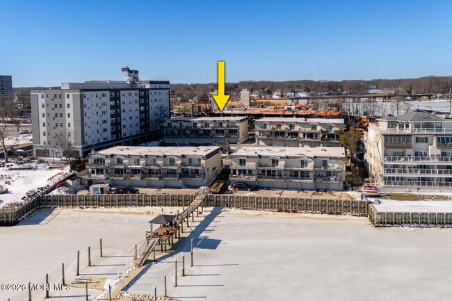 Building Photo - 130 Bodman Pl