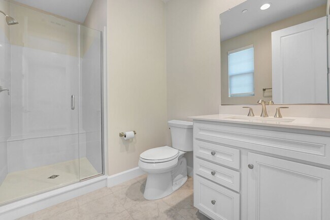 Building Photo - Stunning New Build Home with Breathtaking ...