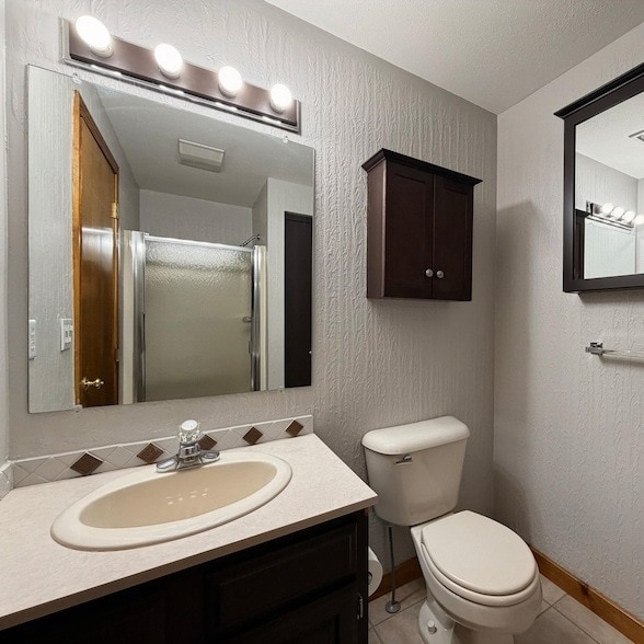 Building Photo - 17 Bayberry Dr