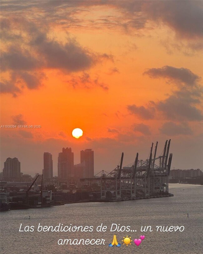 Building Photo - 800 Claughton Island Dr