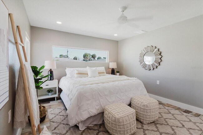 Building Photo - 411 87th Ave