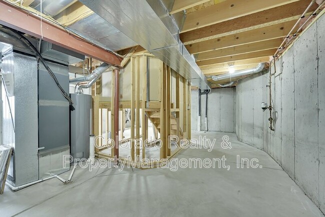 Building Photo - 12680 S Mile Creek Ct