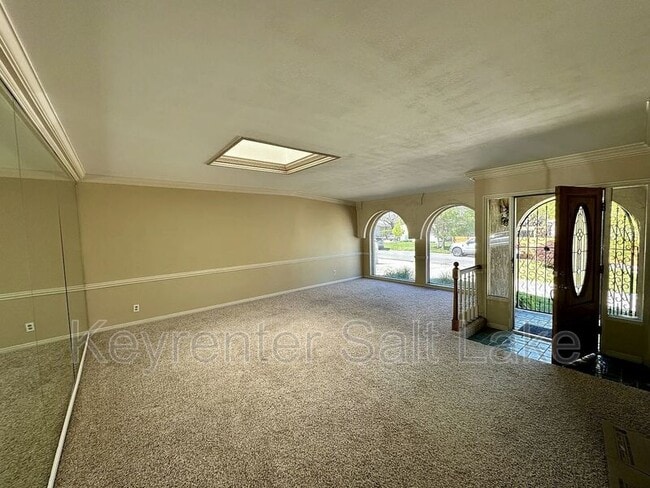 Building Photo - 7179 S 2825 E