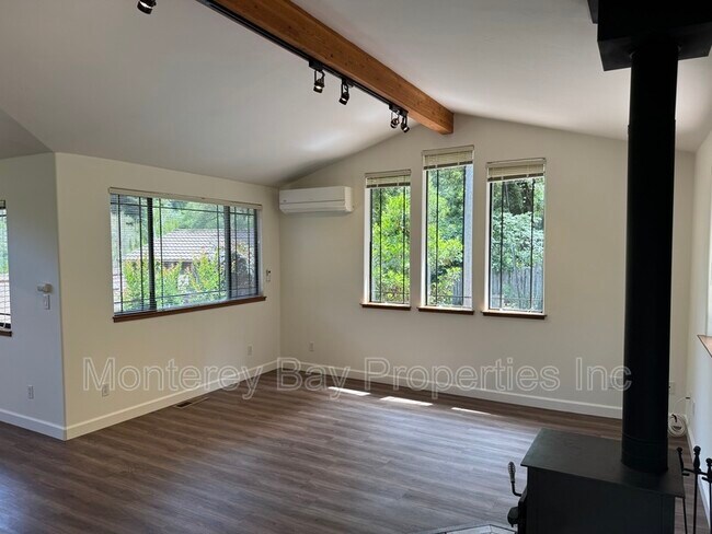 Building Photo - 158 Olive Springs Rd