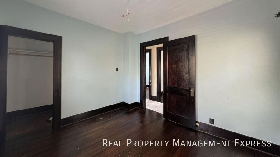 Building Photo - 3 Bedroom 1 Bathroom Home For Rent In Sioux Falls