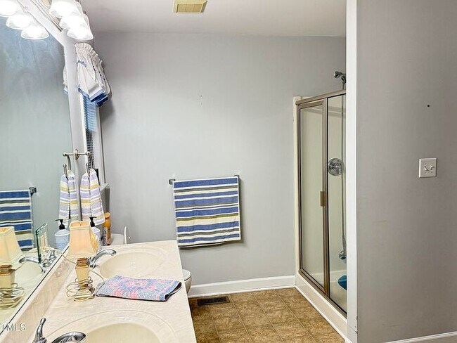 Building Photo - Build Equity While Leasing - Lease and Own...