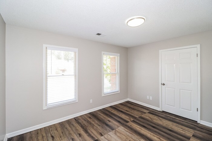 Building Photo - 8821 Chimneyrock Blvd.