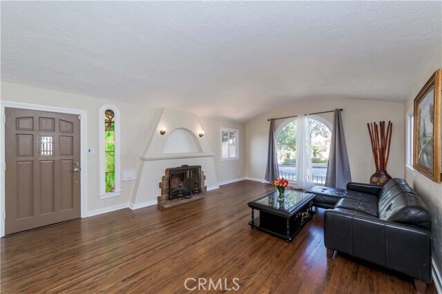 Building Photo - 1001 Monterey Rd