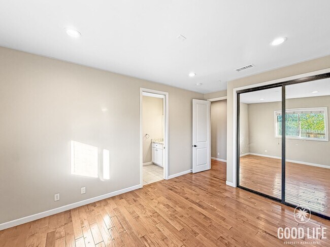 Building Photo - Updated 4BD/3.5BA Rental With 3-Car Garage in Menifee