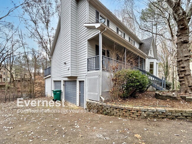 Building Photo - 405 Revere Ct