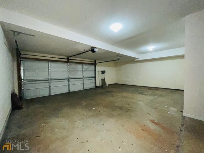 Building Photo - 311 Cranford Mill Dr