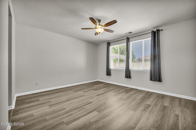 Building Photo - 10740 Cedar Rock Dr