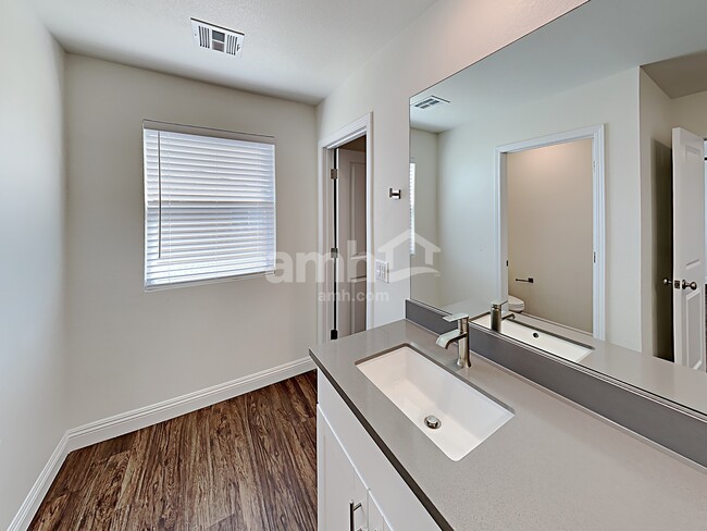 Building Photo - 707 Sienna Rising Dr