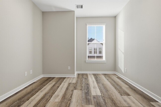 Building Photo - 417 Stonework Sage Ln