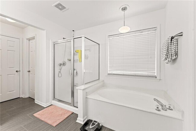 Building Photo - 5087 Wellisford Ct NW