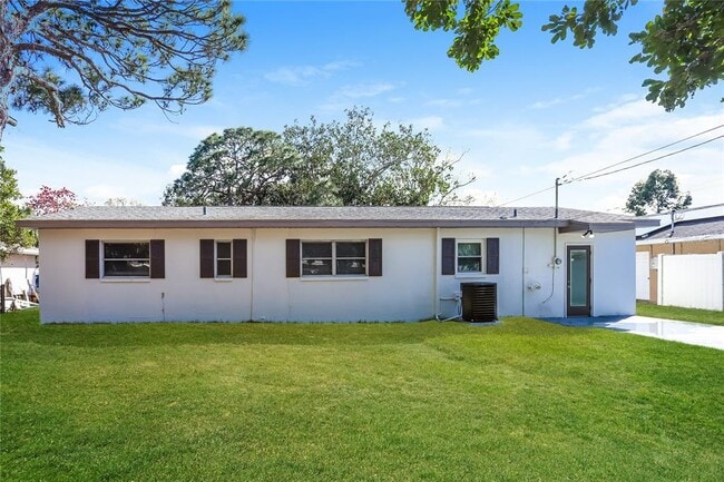 Building Photo - 2145 68th Ave S