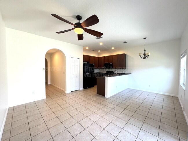 Building Photo - 12117 Citruswood Dr
