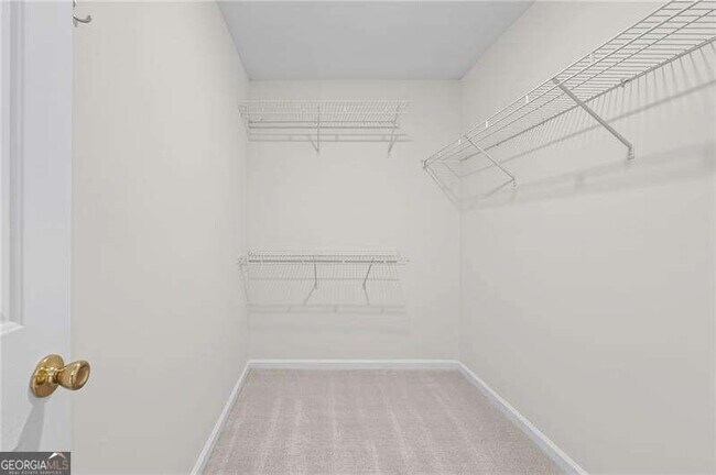 Building Photo - 5662 Lawley Rd