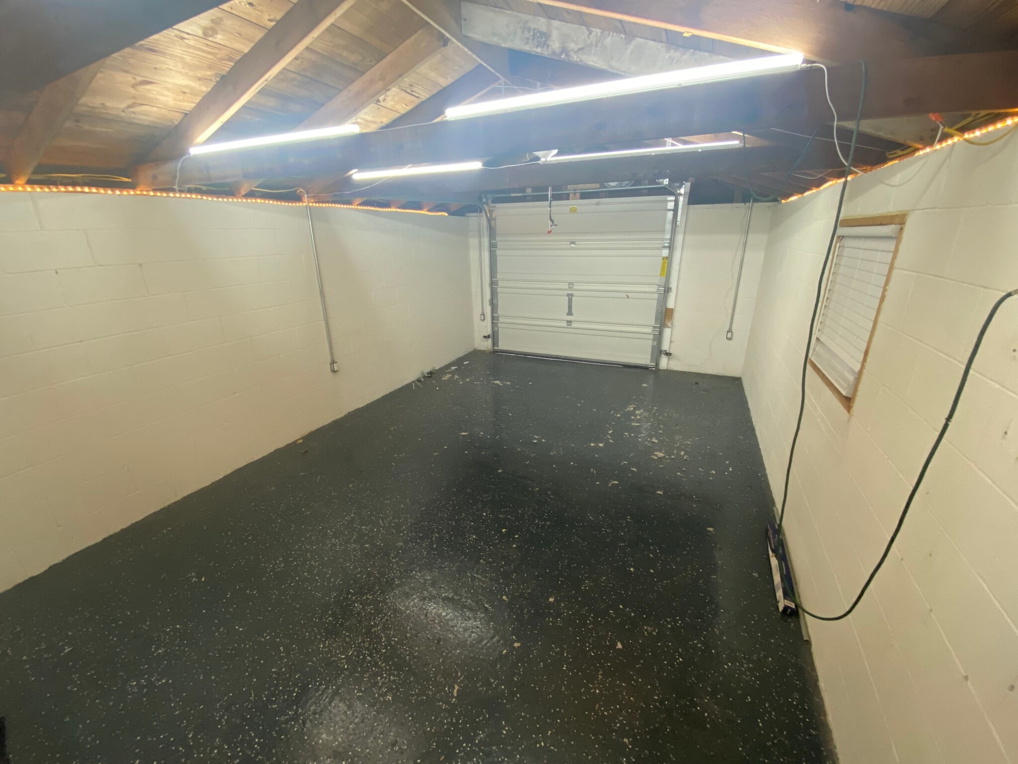 Garage - 1221 Payne St