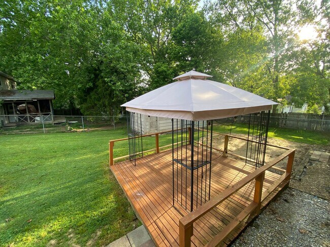 Building Photo - 3 Bedroom/1 Bathroom Home in Midtown Jones...