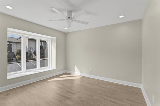 Building Photo - 49 Ivy Gates NE