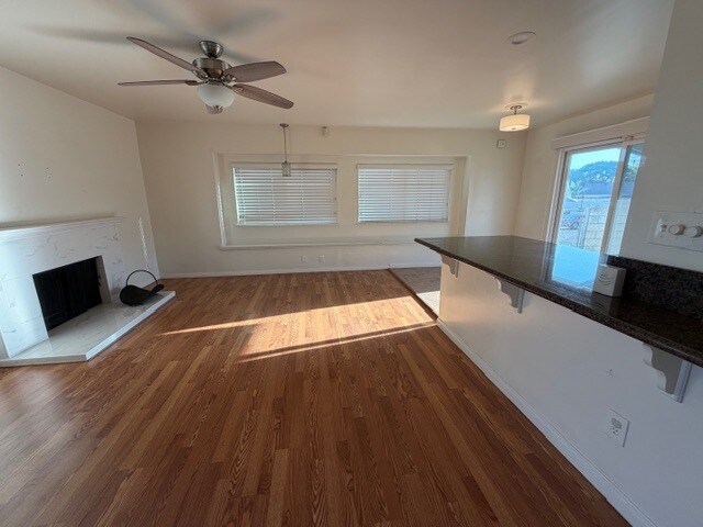 Building Photo - 6322 Clyde Ave