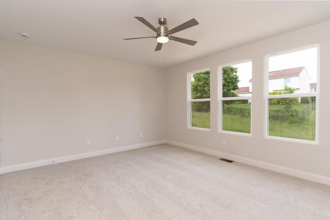 Building Photo - 5852 Stillwater Ln