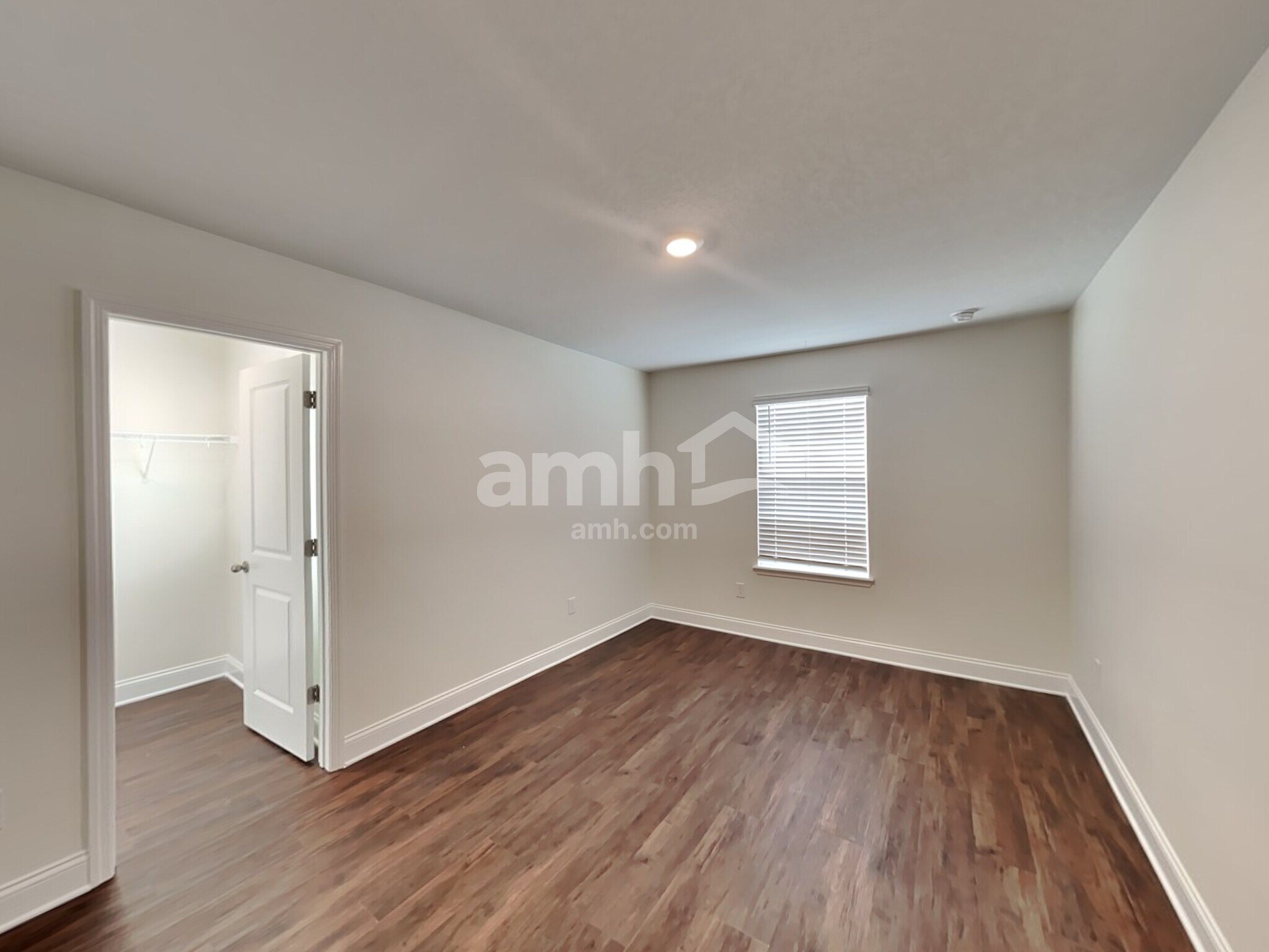 Building Photo - 2518 Sunrise Ct