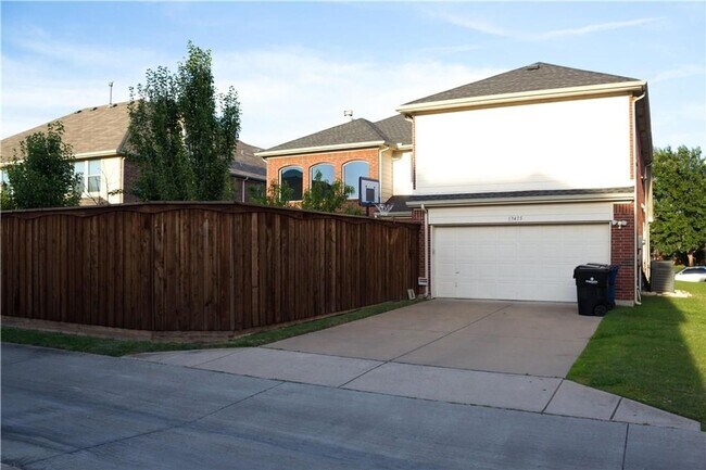 Building Photo - Beautiful Frisco ISD (FISD) home in a Five...